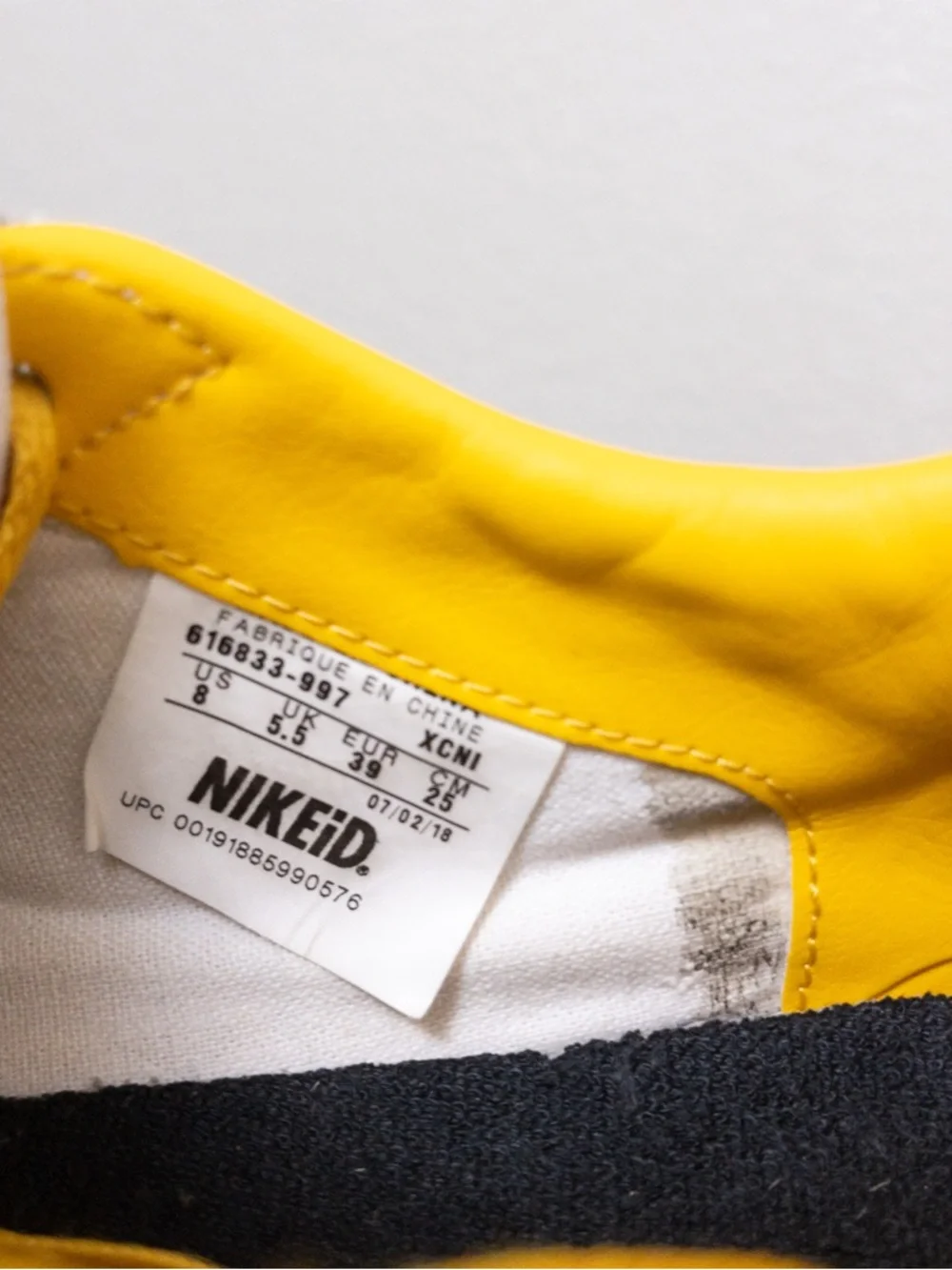 Nike Zoom Blazer Low SB Sneakers 8 White Yellow Skateboarding Cushioned